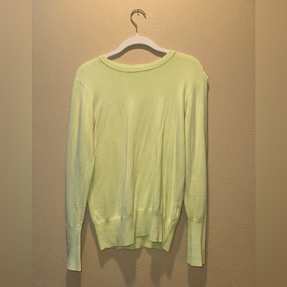 LIME GREEN ZARA SWEATER WITH GOLD BUTTON DETAIL M